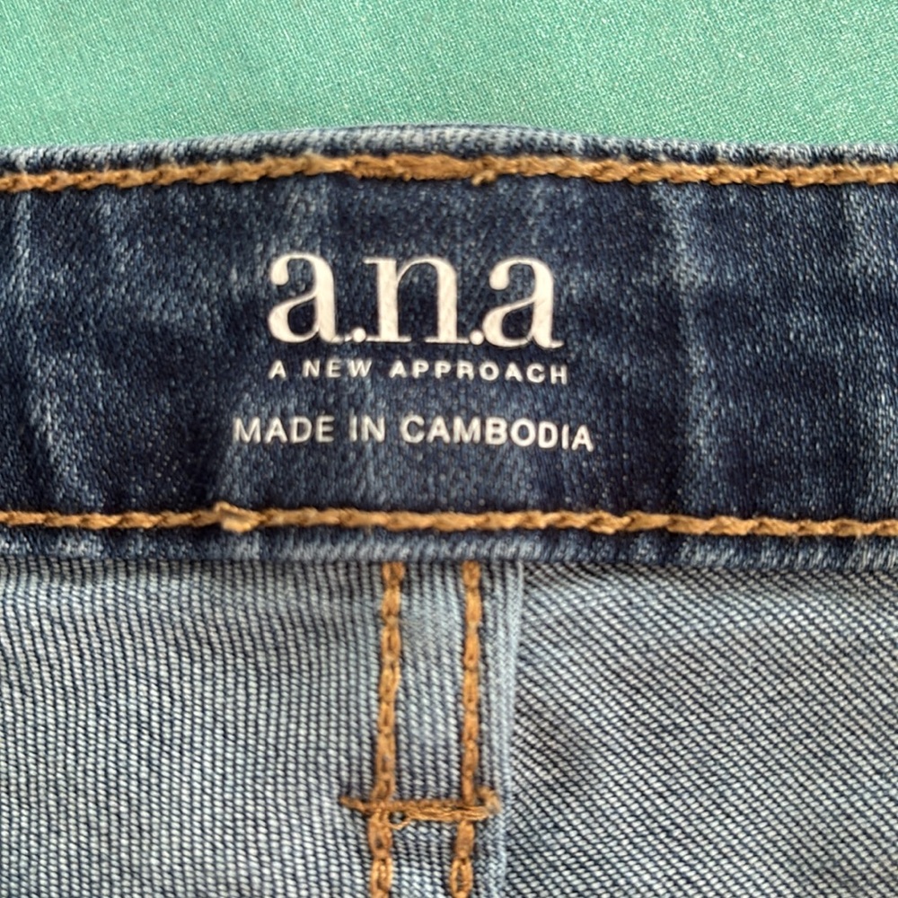 a.n.a Front Seam Skinny Raw Hem Cropped Denim Blue Jeans Plus Size 16 - Picture 3 of 11